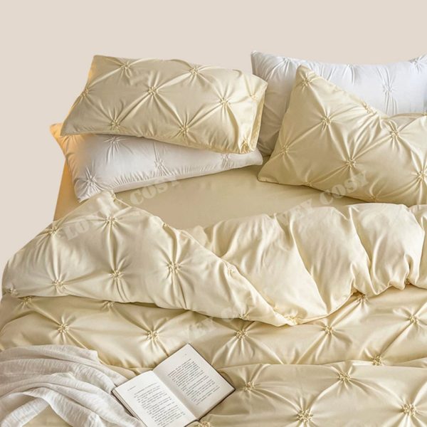 Lovey Cosy South Korea Accessible Luxury New Arrival Twisted Flower Washed Cotton Brushed Princess Cream Yellow Four-Piece Bedding Set For Cheap