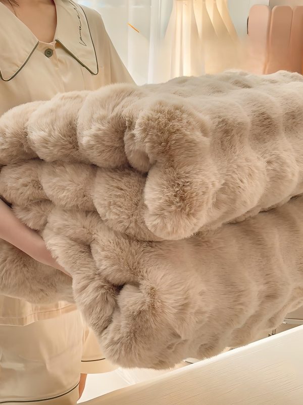 Luxury Thickened Rabbit Plush Blanket for Cozy Comfort For Discount