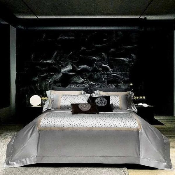 Italian Splendor: Opulent Egyptian Cotton Bedding Set Fashion