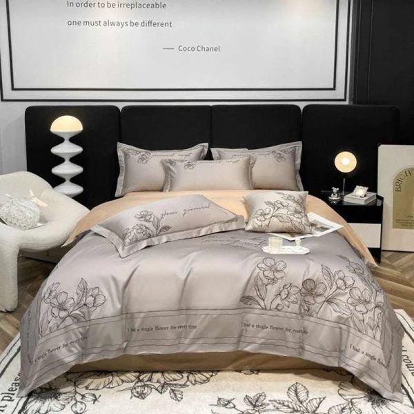 King & Queen Size 100% Cotton Bedding Set For Sale