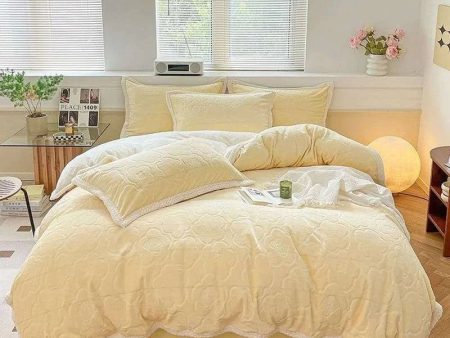 Winter Luxe Bedding Set - Stay Cozy All Winter Sale