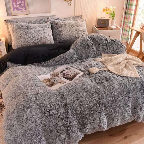 Cozy Nordic Plush Bedding Set Supply