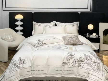 King & Queen Size 100% Cotton Bedding Set For Sale