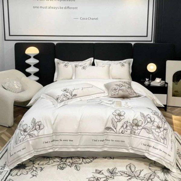 King & Queen Size 100% Cotton Bedding Set For Sale