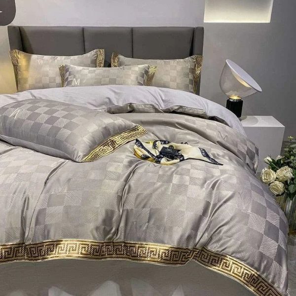 High Quality Satin Jacquard And Cotton Chic Gold Edge Duvet Cover Set Discount