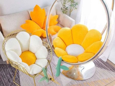 Daisy Flower Plush Toy Flower Throw Pillow Cushion Online now