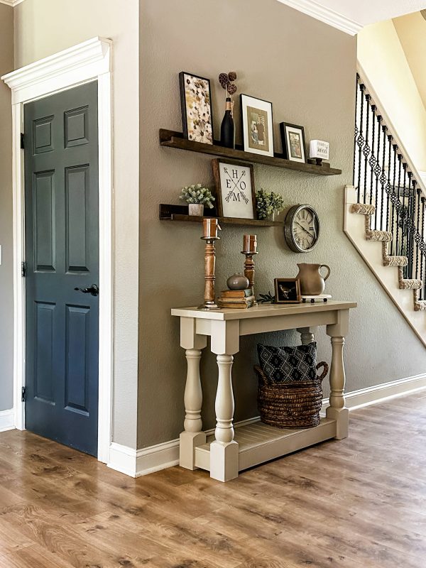 Entry table with baluster legs khaki For Cheap