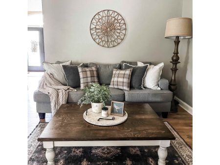 Airy farmhouse coffee table rectangle For Sale