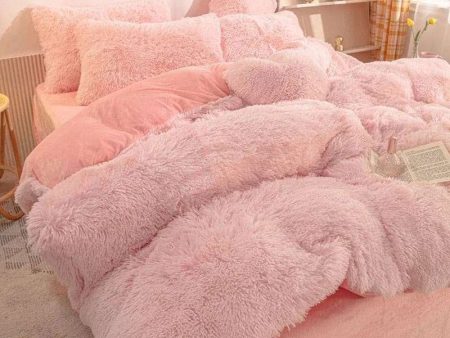 Cozy Nordic Plush Bedding Set Supply