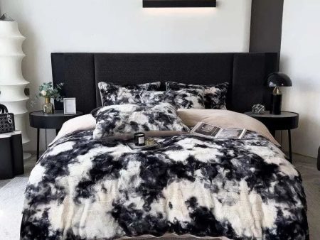 Luxurious Gradient Faux Rabbit Fur Velvet Bedding Set For Sale