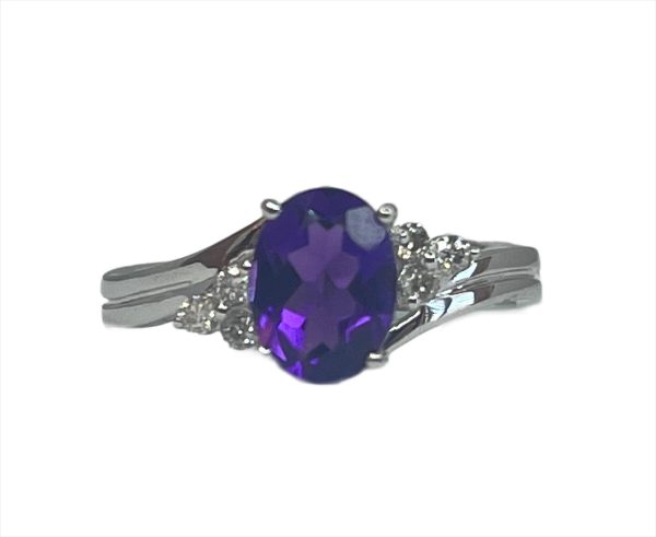 14k White Gold 1.36ct oval Amethyst & .12cttw Diamond Ring Online