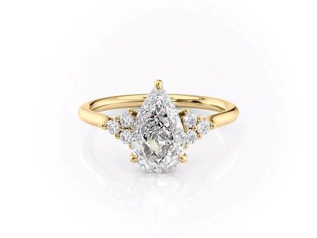 The Scarlett Set With A 4.5 Carat Pear Moissanite For Sale